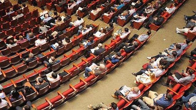 25 εκατομμύρια ευρώ από τις φαρμακευτικές εταιρείες για ιατρικά συνέδρια σε Ελλάδα και εξωτερικό