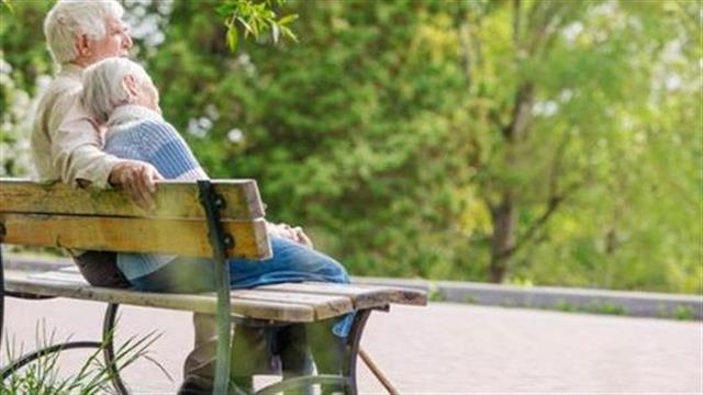 ΟΟΣΑ: Έκτη χώρα η Ελλάδα σε εμφάνιση άνοιας - Αναμένεται σημαντική αύξηση στην εικοσαετία