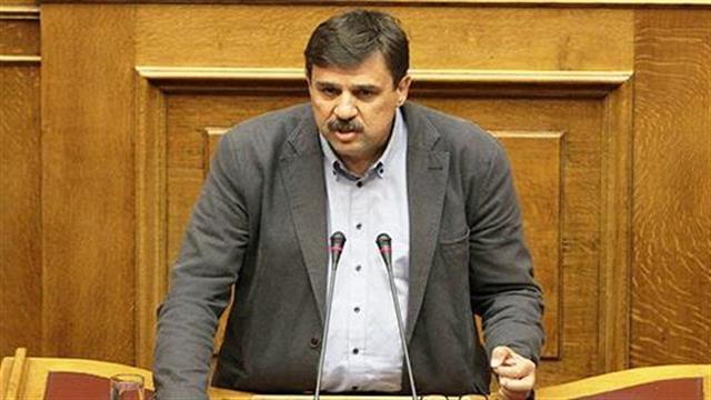 Ανδρέας Ξανθός: 225 ευρώ το εξάμηνο και ανά φαρμακείο το κόστος του rebate για τα γενόσημα