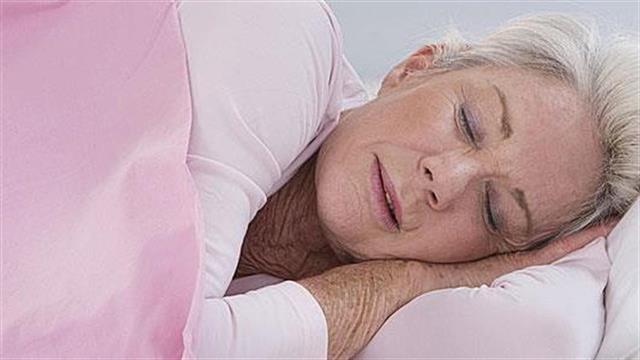 Ακράτεια ούρων: Ποιες είναι οι επιπτώσεις στην υγεία των γυναικών;