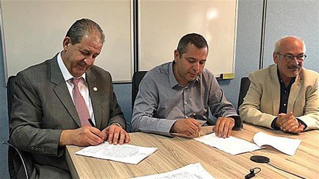 Υπεγράφη η συλλογική σύμβαση ΕΟΠΥΥ - Φυσικοθεραπευτών