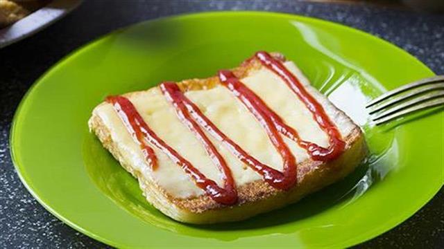 Ποιες τροφές να αποφεύγεις αν έχεις άγχος ή κατάθλιψη