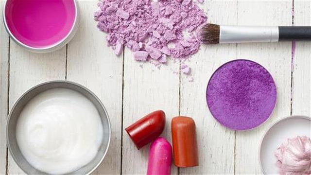 Estee Lauder: Αύξηση 14% στις πωλήσεις το τέταρτο τρίμηνο