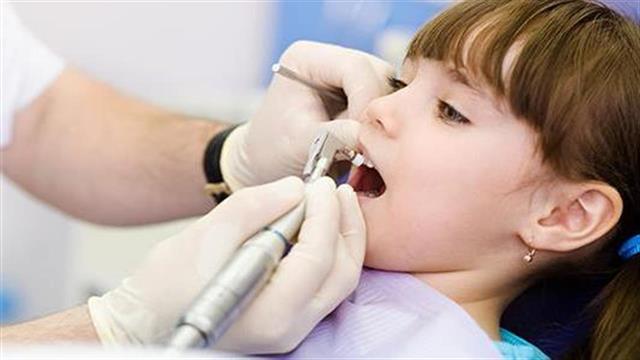 Ανδρέας Ξανθός: Οδοντιατρικές υπηρεσίες στους ασφαλισμένους του ΕΟΠΥΥ από το 2019