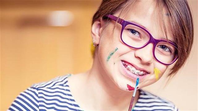 Σιδεράκια: Πώς να βοηθήσετε το παιδί να προσαρμοστεί στο σχολείο