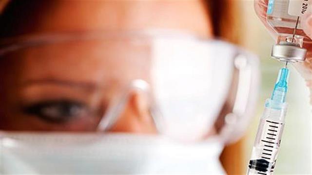 Περισσότεροι γιατροί και εργαζόμενοι εμβολιάστηκαν κατά της γρίπης σε νοσοκομεία - Κέντρα Υγείας