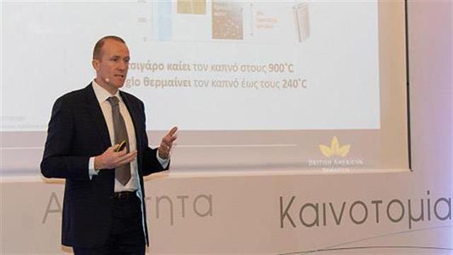 James Murphy: Πώς το glo μπορεί να μειώσει τις επιβλαβείς συνέπειες του καπνίσματος