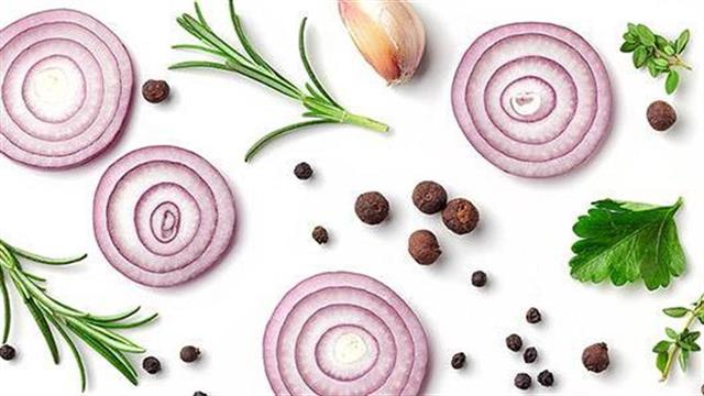 Τα εντυπωσιακά οφέλη του κρεμμυδιού