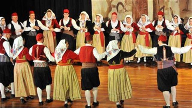 Παραδοσιακοί χοροί κατά της άνοιας - Τι έδειξε μελέτη σε 44 Έλληνες ηλικιωμένους