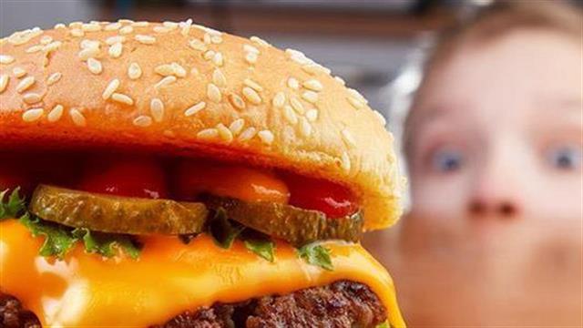 Λειτουργικές διαταραχές στο πεπτικό παιδιών από junk food - Μελέτη επιστημόνων του “Αγία Σοφία”