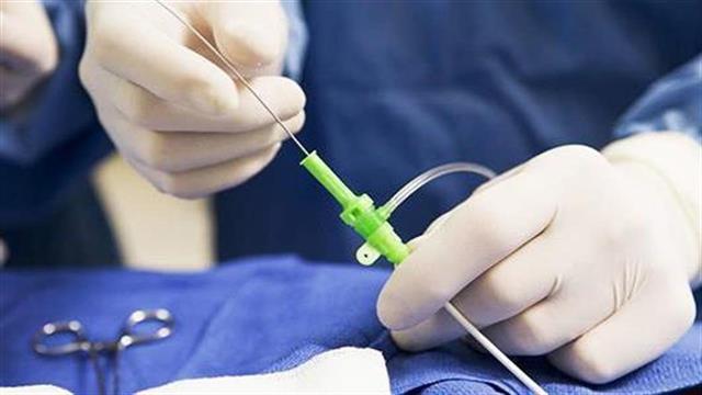 Ένα στα έξι ελληνικά νοικοκυριά “ζορίζεται” να καλύψει τις ανάγκες υγείας των μελών του