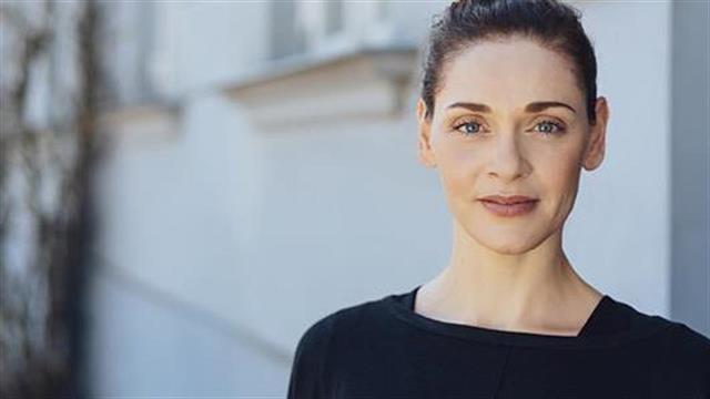 Η ενηλικίωση έρχεται στα 30