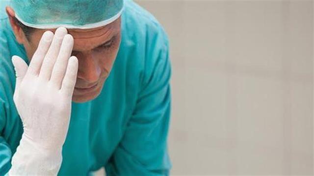 Καθημερινός Γολγοθάς στα δημόσια νοσοκομεία - Τραγικό περιστατικό με ακτινοθεραπεία