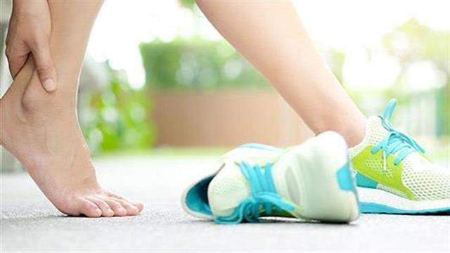 5 συχνές αιτίες του πόνου στα πέλματα
