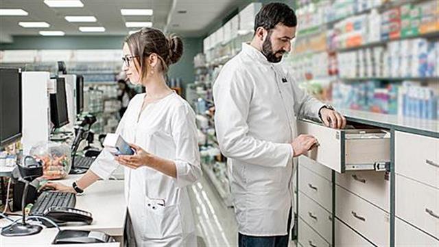 Μεγαλώνει το βάρος της φαρμακευτικής δαπάνης σε ασθενείς και βιομηχανία - Σε αδράνεια το Κράτος