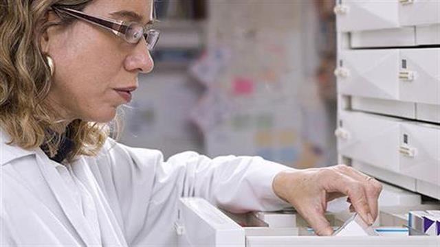 Στη Βουλή η τροπολογία για το αναδρομικό rebate στα φάρμακα - Προβλέπονται και 120 δόσεις