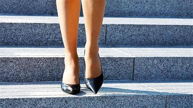 Συμβουλές για να αντιμετωπίσετε την κακοσμία των ποδιών