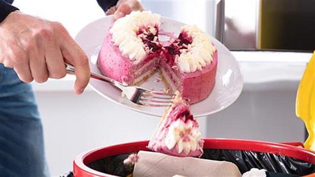 Το λίπος της γης: Υπολογίζοντας το οικολογικό κόστος της υπερκατανάλωσης τροφίμων