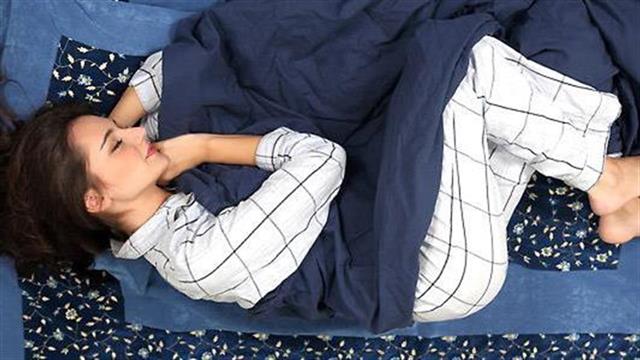 Επιβλαβής για την καρδιά ο λίγος και ο πολύς ύπνος