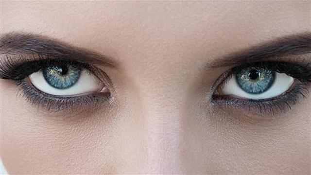 Βλεφαροπλαστική: Ξαναζωντανεύοντας το βλέμμα