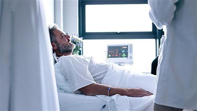 Αρεταίειο: Πιο αποτελεσματική η θεραπεία του καρκίνου από τη βελτίωση της σχέσης προσωπικού - ασθενών