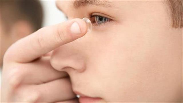 Φακούς επαφής που σταματούν την εξέλιξη της μυωπίας ενέκρινε ο FDA
