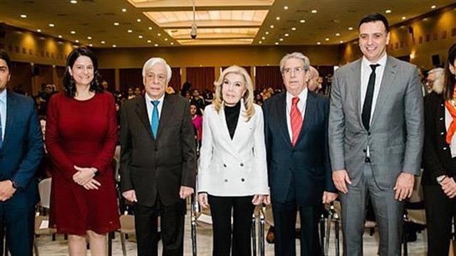 Τα παιδιά ενώνουν τις φωνές τους και δηλώνουν κατά του καπνίσματος