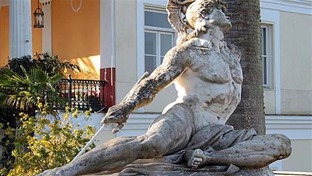 Χειρουργικά εργαλεία από την αρχαιότητα έως σήμερα