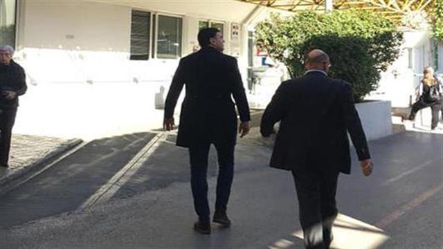 Εορταστικές...έφοδοι Κικίλια σε νοσοκομεία της Αττικής - Τι είδε σε "Σωτηρία" και "Ευαγγελισμό"