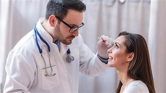 Ρεκόρ αντιγριπικού εμβολιασμού στους υγειονομικούς