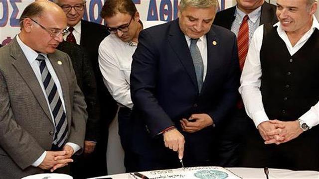 Σε εορταστική ατμόσφαιρα πραγματοποιήθηκε η κοπή της Πρωτοχρονιάτικης πίτας του ΙΣΑ