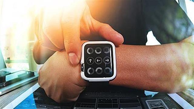 "Έξυπνο" ρολόι - καρδιολόγος στον καρπό