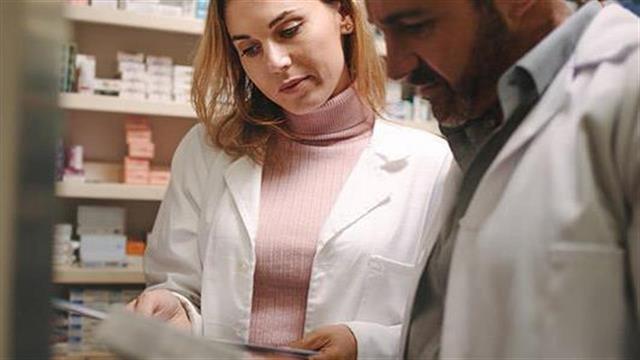 Με ιατρική συνταγή τα αντι-ιικά φάρμακα Tamiflu και Relenza – Ελλείψεις και απαγόρευση εξαγωγών