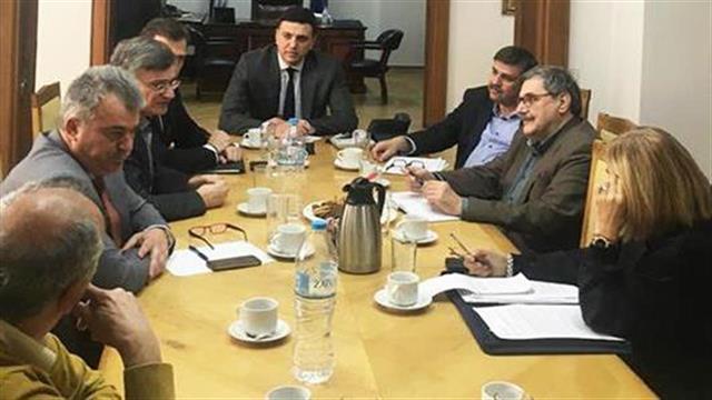 Ενημέρωση των κομμάτων για τον κοροναϊό από τον υπουργό Υγείας