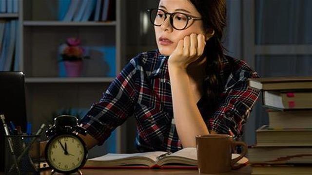 Κορoναϊός και “cabin fever”: Πώς διαχειριζόμαστε την απομόνωση;