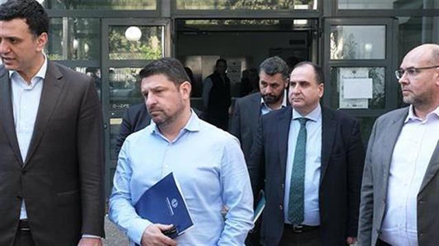 Στο ΕΚΑΒ Βασίλης Κικίλιας - Νίκος Χαρδαλιάς