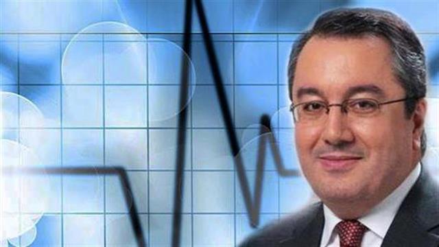 Ηλίας Μόσιαλος: Σε εξέλιξη πάνω από 200 έρευνες για φάρμακο κατά του κοροναϊού