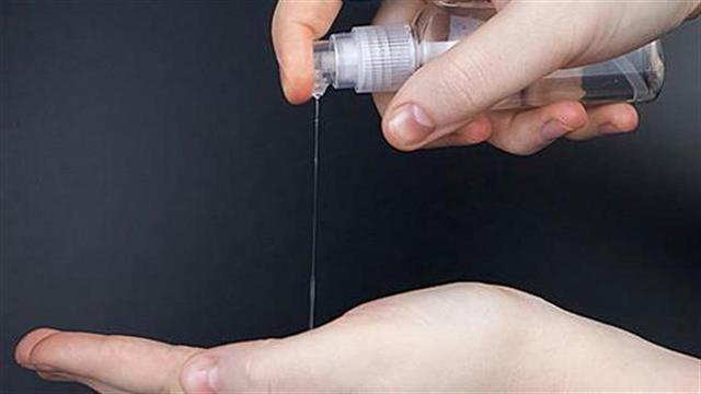 Αντισηπτικά με αυξημένες τιμές έως και 400%