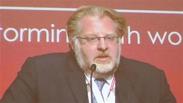 Δημήτρης Δέμος: Δωρεά οινοπνεύματος από ελληνικές εταιρείες κατά του κορωνοϊού