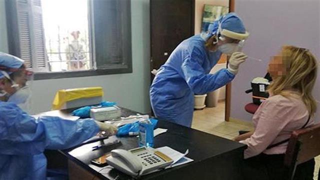 Ξεκίνησαν δειγματοληψίες για τον κορωνοϊό οι κινητές μονάδες του ΕΟΔΥ