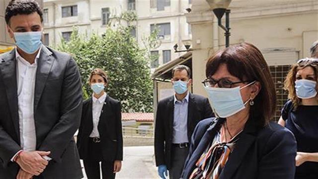 Στο νοσοκομείο "Ευαγγελισμός" η Πρόεδρος της Δημοκρατίας, για την Ημέρα Νοσηλευτή