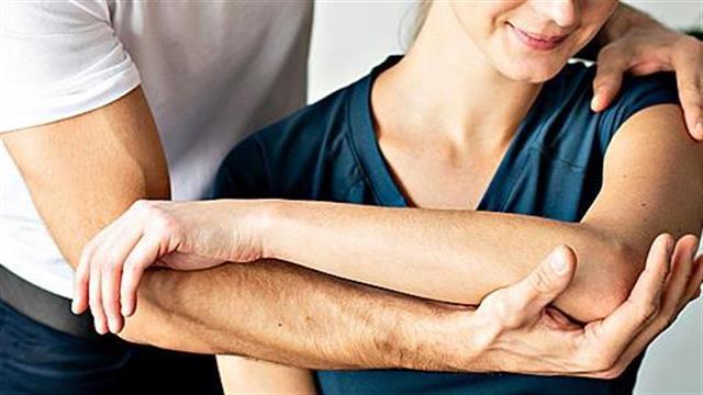 Εκτός προγράμματος επιστρεπτέας προκαταβολής οι 2.340 συμβεβλημένοι με τον ΕΟΠΥΥ φυσικοθεραπευτές