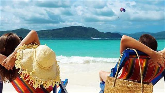 "Φρένο" κορωνοϊού το καλοκαίρι μόνο με μαζική ανοσία