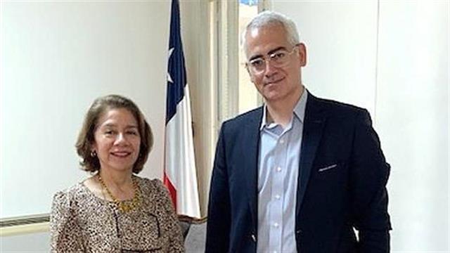 Με την Πρέσβειρα της Χιλής στην Αθήνα συναντήθηκε ο Πρόεδρος του ΚΕΘΕΑ,