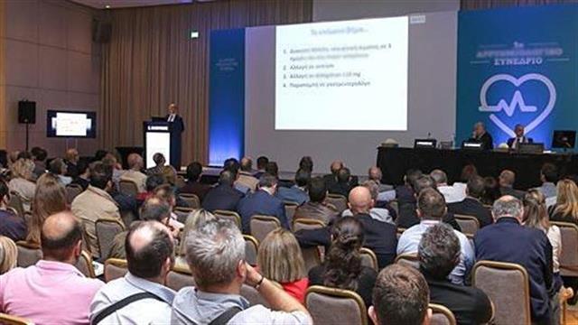 Υβριδικά και χωρίς μάσκα τα συνέδρια