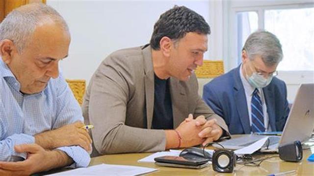 Επιτροπή εμπειρογνωμόνων: Τέλος τα πανηγύρια