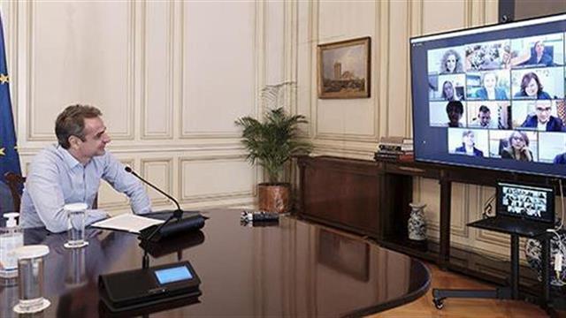 Ένταση ελέγχων για τον κορωνοϊό, αποφασίστηκε σε τηλεδιάσκεψη στο μέγαρο Μαξίμου