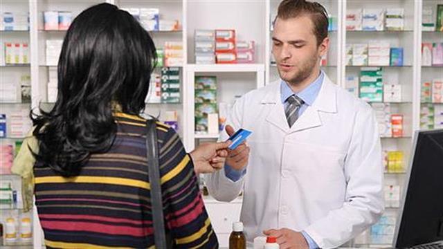 Παρεμβάσεις στα φαρμακεία του ΕΟΠΥΥ