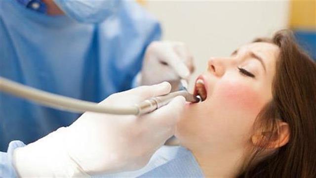 Η ουλίτιδα συνδέεται με μερικές μορφές καρκίνου στο πεπτικό