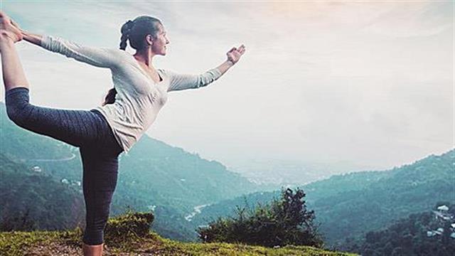 Yoga ή PIlates: 2 ειδικοί εξηγούν